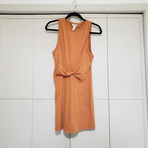 l*space Seaview Sleeveless Dress in Inka Gold size Medium - Picture 2 of 8